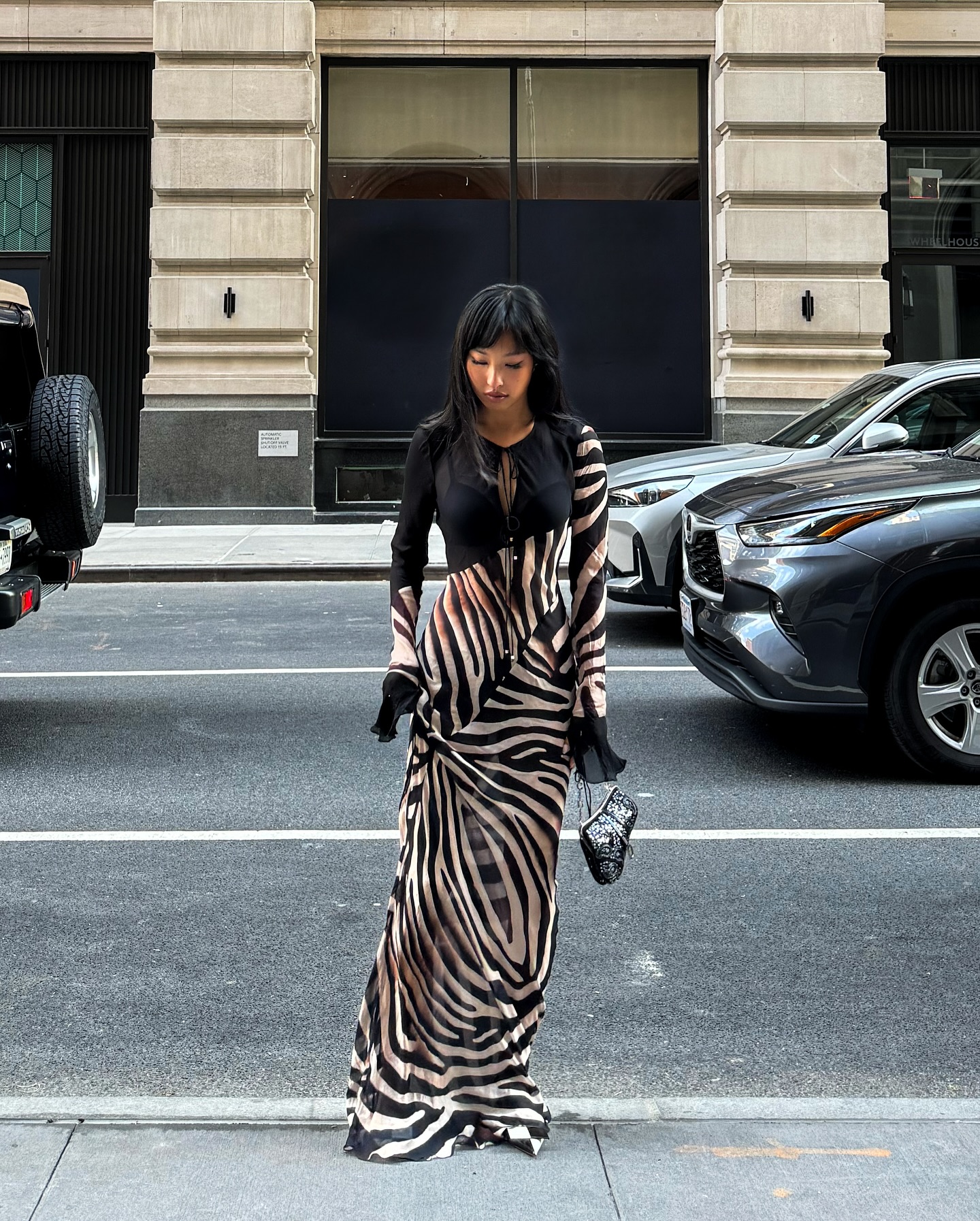 We caught up with New York icon @kateemao, Founder of Into Archive, to talk hidden gems, favourite neighbourhoods and the very best places to shop vintage. Discover more on our story 🖤 #RATANDBOA